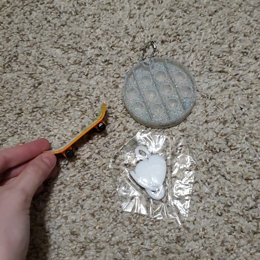 Fidgets - Picture 2 of 2
